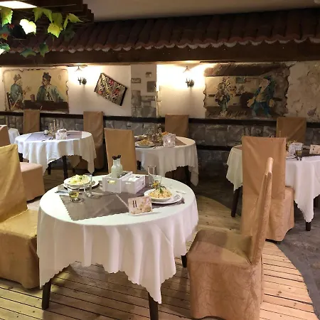 Хотел Свети Теодор Тирон Starozagorski Bani