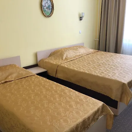 Хотел Свети Теодор Тирон 2*