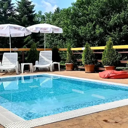 Хотел Свети Теодор Тирон Hotel