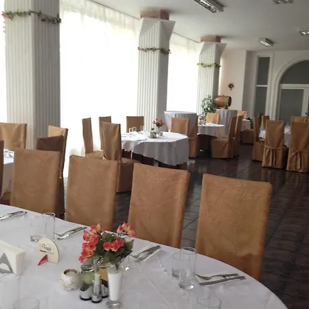 Hotel Хотел Свети Теодор Тирон 2*