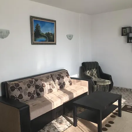 Hotel Хотел Свети Теодор Тирон