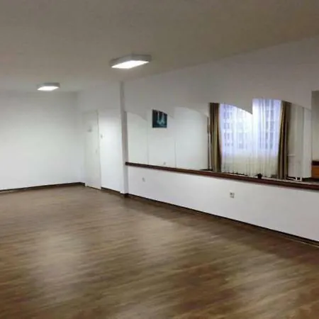 Хотел Свети Теодор Тирон Hotel