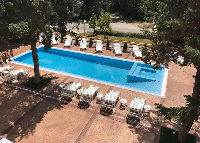 Хотел Свети Теодор Тирон Hotel Starozagorski Bani